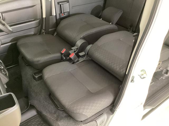 ハイゼットカーゴ クルーズターボ　４ＷＤ　ＣＶＴ　バックカメラ　スマートキー　４ＷＤ　ＣＶＴ　バックカメラ　前後コーナーセンサー　スマートキー　両側スライドドア　ＵＳＢ接続　オートライト　オートマチックハイビーム　電動格納ドアミラー　ドアバイザー　マニュアルエアコン（15枚目）