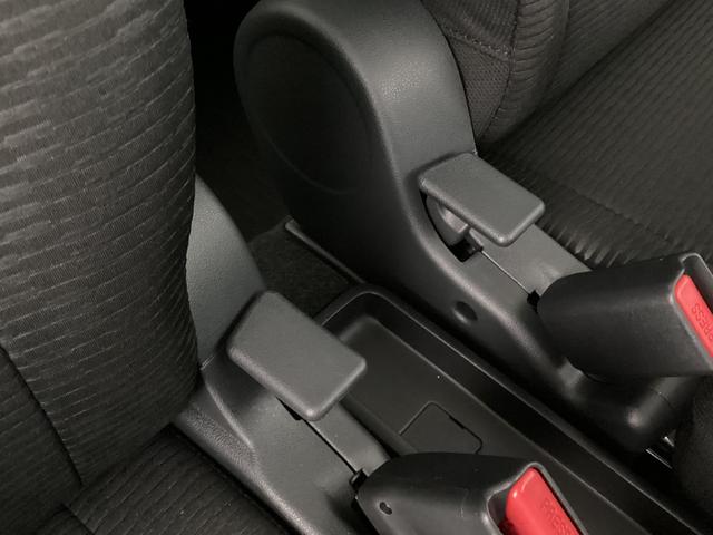 ハイゼットカーゴ クルーズターボ　４ＷＤ　ＣＶＴ　バックカメラ　スマートキー　４ＷＤ　ＣＶＴ　バックカメラ　前後コーナーセンサー　スマートキー　両側スライドドア　ＵＳＢ接続　オートライト　オートマチックハイビーム　電動格納ドアミラー　ドアバイザー　マニュアルエアコン（37枚目）
