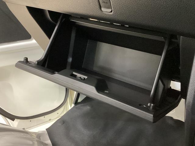 ハイゼットトラック スタンダード 届出済み未使用車 4WD CVT エアコン 切替式4WD CVT 3方開 ヘッドライトレべライザー オートライト オートマチックハイビーム アクセサリーソケット スマートアシスト 電動格納ミラー マニュアルエアコン パワステ バッテリーカバー(51枚目)