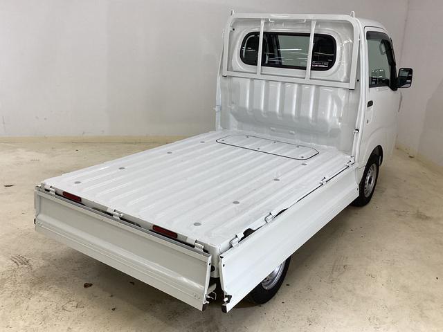 ハイゼットトラック スタンダード　４ＷＤ　ナビ　ＥＴＣ　バックカメラ　ドラレコ　４ＷＤ　純正ナビ　フルセグチューナー　ブルートゥース対応　ドライブレコーダー　ＥＴＣ　バックカメラ　マニュアルエアコン　スチールホイール　スマートアシスト　アイドリングストップ　コーナーセンサー（33枚目）