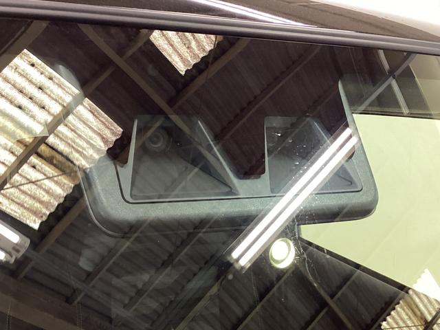 タフト G クロムベンチャー クルコン リアカメラ コーナーセンサー アダプティブクルーズコントロール リアカメラ 前後コーナーセンサー 前席シートヒーター スカイフィールトップ USBチャージャー オートマチックハイビーム 15インチ純正アルミホイール 電子パーキング(10枚目)