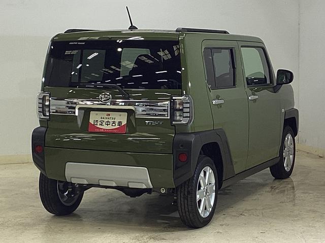 タフト G クロムベンチャー クルコン リアカメラ コーナーセンサー アダプティブクルーズコントロール リアカメラ 前後コーナーセンサー 前席シートヒーター スカイフィールトップ USBチャージャー オートマチックハイビーム 15インチ純正アルミホイール 電子パーキング(14枚目)