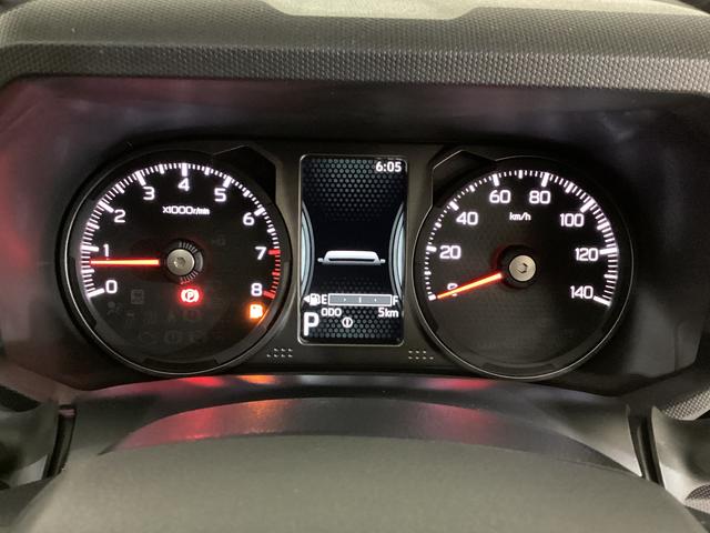 タフト G クロムベンチャー クルコン リアカメラ コーナーセンサー アダプティブクルーズコントロール リアカメラ 前後コーナーセンサー 前席シートヒーター スカイフィールトップ USBチャージャー オートマチックハイビーム 15インチ純正アルミホイール 電子パーキング(40枚目)