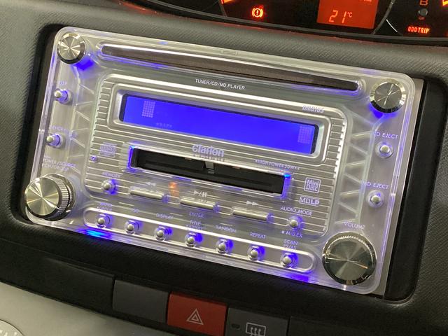 ムーヴ メモリアルエディション　ＣＤオーディオ　電格ウィンカーミラー　ＣＤオーディオ　スマートキー　スペアキー有り　電格ウィンカーミラー　ドアバイザー　ヘッドライトレベライザー　ベンチシート　フルホイールキャップ付き１４インチ純正スチールホイール　ハロゲンライト（2枚目）