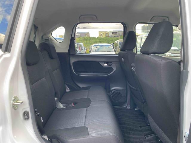 ムーヴ カスタム　Ｘリミテッド　ＳＡＩＩＩ　パノラマモニター　ダイハツ認定中古車　予防安全機能スマートアシスト搭載　アイドリングストップ　電動格納ミラー　シートリフター　運転席シートヒーター　パノラマモニター　ナビゲーション　ＥＴＣ車載器　キーフリーキー（14枚目）