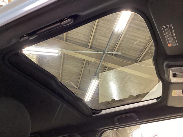 タフト G ダーククロムベンチャー 4WD 届出済み未使用車 4WD バックカメラ対応 クルーズコントロール 前後コーナーセンサー スカイフィールトップ 前席シートヒーター オートライト LEDヘッドライト USB 電子パーキング 15インチ純正アルミホイール(5枚目)