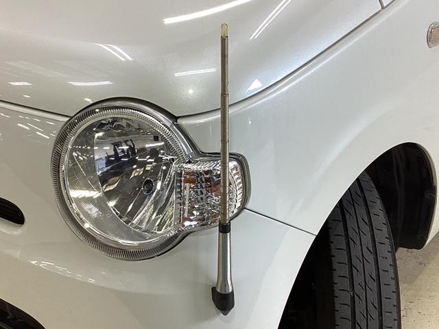 ミラココア ココアＸスペシャル　ワンオーナー　コーナーポール　ワンオーナー　電動格納ミラー　キーレスエントリー　マニュアルエアコン　ドアバイザー　ヘッドライトレべライザー　ベンチシート　ＡＢＳ　１３インチ純正スチールホイール　オーディオレス（7枚目）