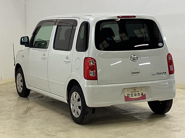 ミラココア ココアＸスペシャル　ワンオーナー　コーナーポール　ワンオーナー　電動格納ミラー　キーレスエントリー　マニュアルエアコン　ドアバイザー　ヘッドライトレべライザー　ベンチシート　ＡＢＳ　１３インチ純正スチールホイール　オーディオレス（13枚目）