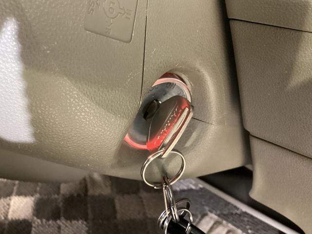 アトレーワゴン カスタムターボR CDオーディオ ETC 電動格納ミラー CDオーディオ ETC 電動格納ミラー シガーソケット ドアバイザー カーペットマット オートエアコン スペアタイヤ 両側スライドドア 13インチアルミホイール 安全ボディ デュアルエアバッグ(40枚目)