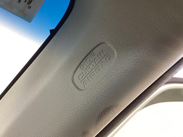 N-ONE プレミアム・Lパッケージ ワンオーナー バックカメラ ETC ワンオーナー 純正ナビ バックカメラ ETC ツートン 電動格納ミラー オートライト サイドカーテンエアバッグ オールシーズンマット 横滑り防止措置 プッシュスタート 14インチ純正アルミホイール(39枚目)