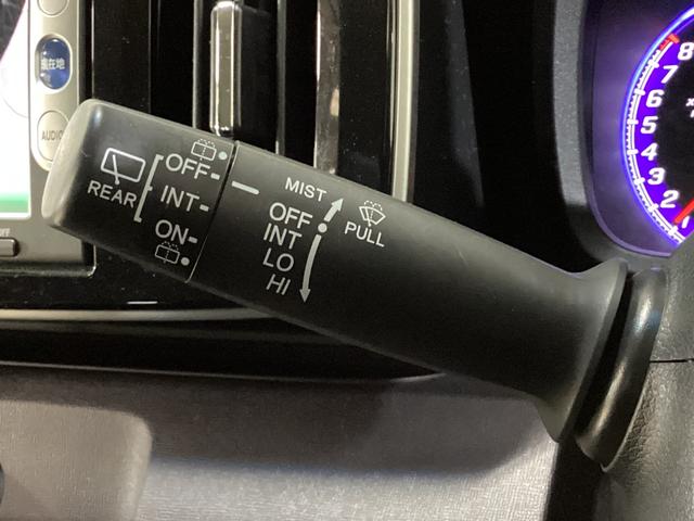 N-ONE プレミアム・Lパッケージ ワンオーナー バックカメラ ETC ワンオーナー 純正ナビ バックカメラ ETC ツートン 電動格納ミラー オートライト サイドカーテンエアバッグ オールシーズンマット 横滑り防止措置 プッシュスタート 14インチ純正アルミホイール(45枚目)