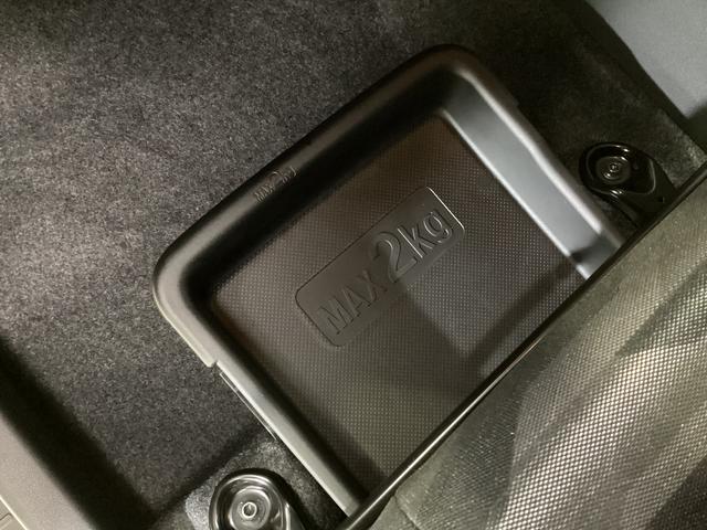 タフト G クロムベンチャー アダプティブクルーズコントロール アダプティブクルーズコントロール 前後コーナーセンサー 前席シートヒーター スカイフィールトップ 15インチ純正アルミホイール バックカメラ プッシュボタンエンジンスタート オートブレーキホールド(21枚目)