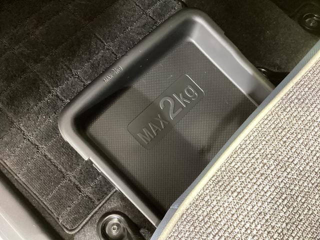 ムーヴキャンバス ストライプスＧターボ　ワンオーナー　ナビ　ＥＴＣ　クルコン　ワンオーナー　ナビＴＶ　バックカメラ　ＥＴＣ　プティブクルーズコントロール　前席シートヒーター　両側電動スライドドア　前後コーナーセンサー　ＵＳＢ　Ｂｌｕｅｔｏｏｔｈ　オートライト　ＬＥＤヘッドライト（28枚目）