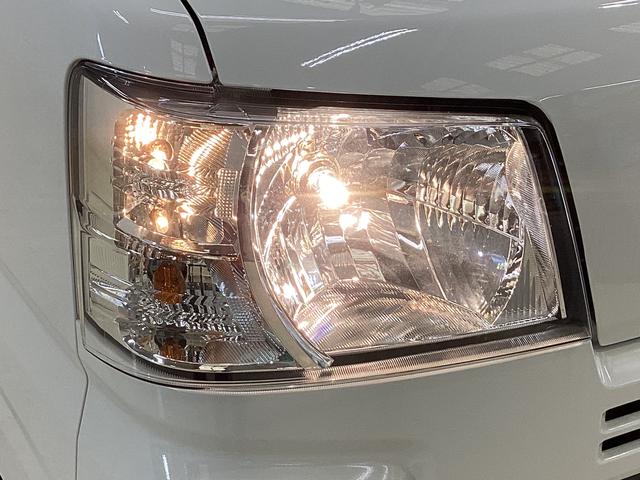 ハイゼットカーゴ ＤＸ　ワンオーナー　４ＷＤ　ＣＶＴ車　ラジオ　スマアシ　ワンオーナー　切替式４ＷＤ　ＣＶＴ車　ラジオ　スマートアシスト　両側スライドドア　オートライト　コーナーセンサー　ヘッドライトレべライザー　横滑り防止措置　キーレスエントリー　マニュアルエアコン（7枚目）