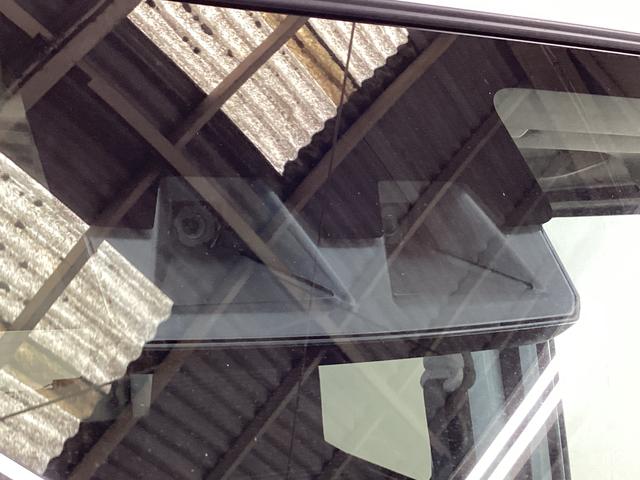 ハイゼットカーゴ ＤＸ　ワンオーナー　４ＷＤ　ＣＶＴ車　ラジオ　スマアシ　ワンオーナー　切替式４ＷＤ　ＣＶＴ車　ラジオ　スマートアシスト　両側スライドドア　オートライト　コーナーセンサー　ヘッドライトレべライザー　横滑り防止措置　キーレスエントリー　マニュアルエアコン（8枚目）