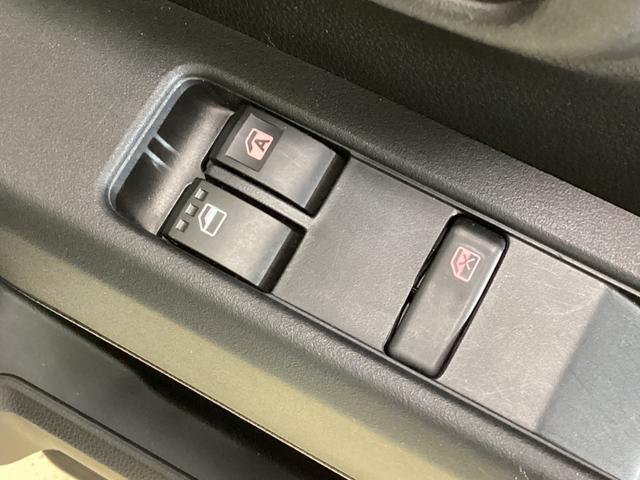 ハイゼットカーゴ ＤＸ　ワンオーナー　４ＷＤ　ＣＶＴ車　ラジオ　スマアシ　ワンオーナー　切替式４ＷＤ　ＣＶＴ車　ラジオ　スマートアシスト　両側スライドドア　オートライト　コーナーセンサー　ヘッドライトレべライザー　横滑り防止措置　キーレスエントリー　マニュアルエアコン（31枚目）