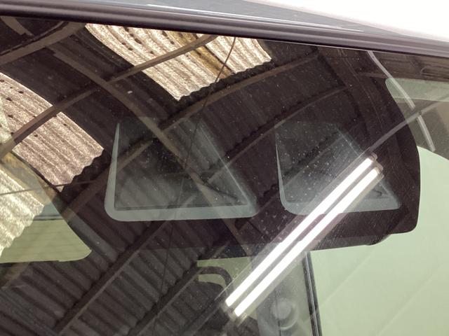 タント ファンクロス　シートヒータ　両側電動スライドドア　ＵＳＢ接続　前席シートヒーター　前後コーナーセンサー　両側電動スライドドア　ルーフレール　バックカメラ対応　ＵＳＢ接続　オートブレーキホールド　スマートキー　アイドリングストップ　スマートアシスト　オートライト（10枚目）