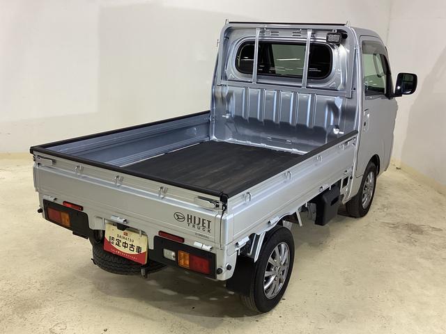 ハイゼットトラック エクストラ　切替式４ＷＤ　ＭＴ車　荷台作業灯　前後コーナーセンサー　３方開　オートマチックハイビーム　ＬＥＤヘッドライト　プッシュボタンエンジンスタート　電動格納ミラー　横滑り防止措置　マニュアルエアコン（30枚目）