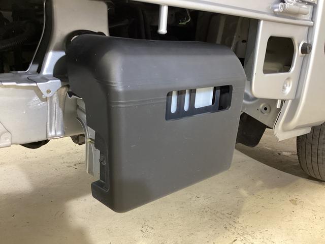 ハイゼットトラック エクストラ　切替式４ＷＤ　ＭＴ車　荷台作業灯　前後コーナーセンサー　３方開　オートマチックハイビーム　ＬＥＤヘッドライト　プッシュボタンエンジンスタート　電動格納ミラー　横滑り防止措置　マニュアルエアコン（35枚目）