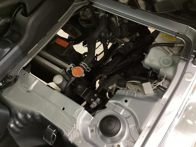 ハイゼットトラック エクストラ　切替式４ＷＤ　ＭＴ車　荷台作業灯　前後コーナーセンサー　３方開　オートマチックハイビーム　ＬＥＤヘッドライト　プッシュボタンエンジンスタート　電動格納ミラー　横滑り防止措置　マニュアルエアコン（60枚目）