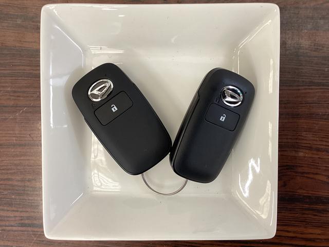 タント Ｌ　ＥＴＣ　ドライブレコーダー　ナビＴＶ　スマートアシスト　バックカメラ　ＥＴＣ　ドライブレコーダー　ＬＥＤヘッドライト　オートライト　スマアシ　コーナーセンサー　オートマチックハイビーム　Ｂｌｕｅｔｏｏｔｈ　電動格納ミラー　横滑り防止措置　ピラーレス（17枚目）