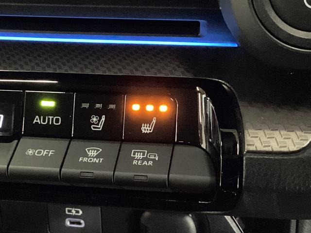 プリウス Z ドラレコ ETC レーダークルーズ 全方位カメラ ワンオーナー ドラレコ 全方位カメラ ETC ブラインドスポット シートヒーター シートエアコン ヘルプネット 電動リアゲート ステアリングヒーター アダプティブクルーズコントロール AC100V(8枚目)