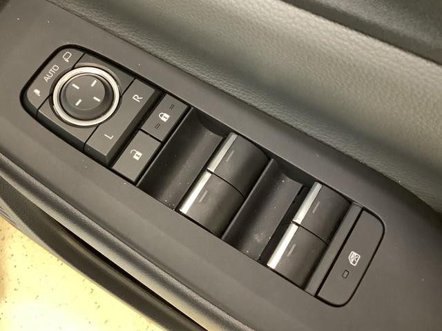 プリウス Z ドラレコ ETC レーダークルーズ 全方位カメラ ワンオーナー ドラレコ 全方位カメラ ETC ブラインドスポット シートヒーター シートエアコン ヘルプネット 電動リアゲート ステアリングヒーター アダプティブクルーズコントロール AC100V(55枚目)