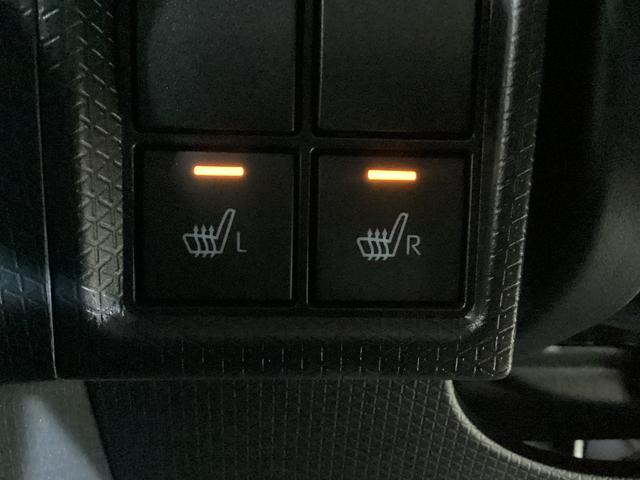 タント カスタムX 届出済未使用車 シートヒーター 電動スライドドア ワンオーナー 届出済未使用車 前席シートヒーター 両側電動スライドドア 前後コーナーセンサー バックカメラ USB接続 プッシュボタンエンジンスタート 横滑り防止措置 LEDヘッドライト オートライト(4枚目)