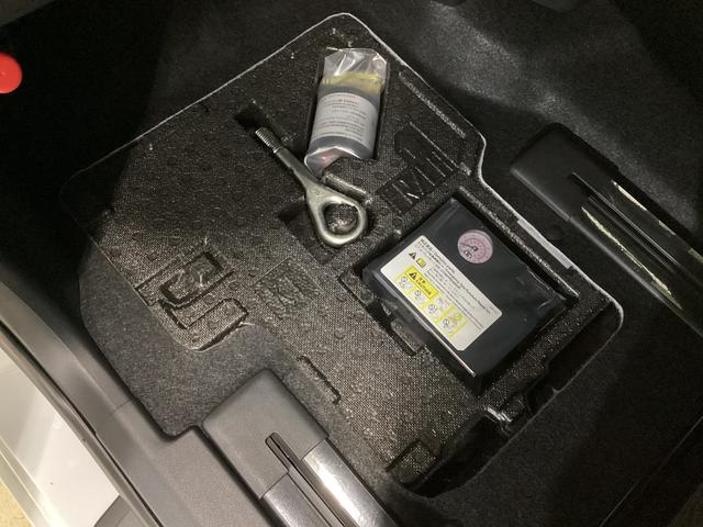 タント カスタムX 届出済未使用車 シートヒーター 電動スライドドア ワンオーナー 届出済未使用車 前席シートヒーター 両側電動スライドドア 前後コーナーセンサー バックカメラ USB接続 プッシュボタンエンジンスタート 横滑り防止措置 LEDヘッドライト オートライト(33枚目)