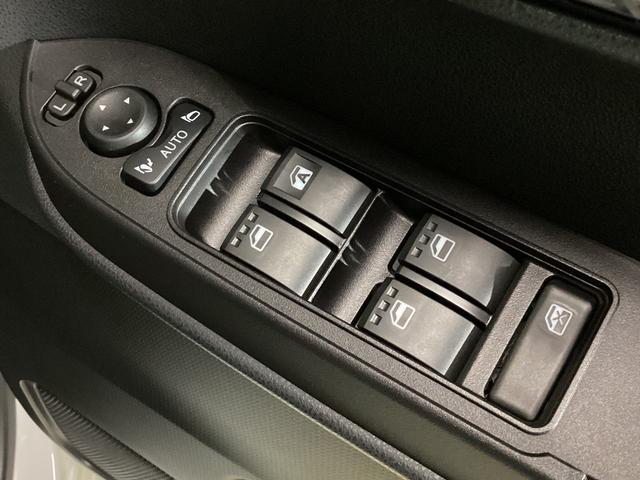 タント カスタムX 届出済未使用車 シートヒーター 電動スライドドア ワンオーナー 届出済未使用車 前席シートヒーター 両側電動スライドドア 前後コーナーセンサー バックカメラ USB接続 プッシュボタンエンジンスタート 横滑り防止措置 LEDヘッドライト オートライト(40枚目)