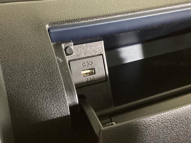 タント カスタムX 届出済未使用車 シートヒーター 電動スライドドア ワンオーナー 届出済未使用車 前席シートヒーター 両側電動スライドドア 前後コーナーセンサー バックカメラ USB接続 プッシュボタンエンジンスタート 横滑り防止措置 LEDヘッドライト オートライト(48枚目)