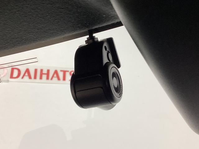 タフト Ｇターボ　クロムベンチャー　ワンオーナー　ドラレコ　クルコン　ワンオーナー　ナビ　ドラレコ　ＥＴＣ　バックカメラ　前席シートヒーター　アダプティブクルーズコントロール　スカイフィールトップ　ＬＥＤヘッドライト　オートライト　フルセグ　ＵＳＢ　Ｂｌｕｅｔｏｏｔｈ（4枚目）