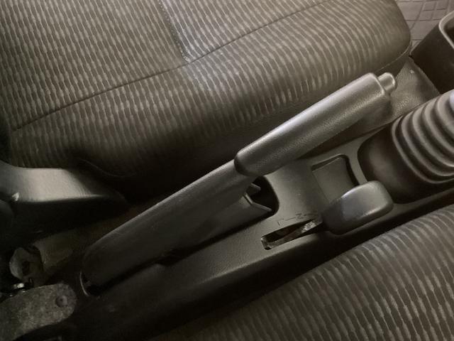 ハイゼットトラック ジャンボエクストラ ワンオーナー 4WD 5速MT車 ワンオーナー 4WD 5速MT車 ディスプレイオーディオ バックカメラ 3方開 荷台作業灯 オートマチックハイビーム 前後コーナーセンサー USB接続 Bluetooth LEDヘッドライト スマアシ(48枚目)