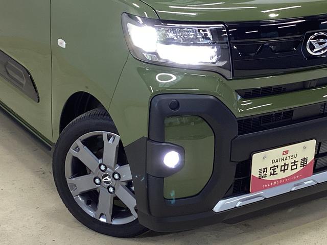 タント ファンクロスターボ　バックカメラ　両側電動スライドドア　ワンオーナー　ナビ付きバックカメラ　両側電動スライドドア　前後コーナーセンサー　前席シートヒーター　オートマチックハイビーム　電子パーキング　オートブレーキホールド　１５インチ純正アルミ　ＵＳＢ（7枚目）