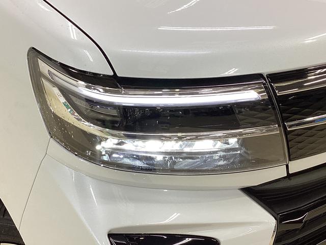 タント カスタムX 届け出済み未使用車 両側電動スライド リアカメラ 届け出済み未使用車 バックカメラ 両側電動スライドドア 前席シートヒーター オートマチックハイビーム 前後コーナーセンサー 14インチ純正アルミホイール オートブレーキホールド USBチャージャー(8枚目)