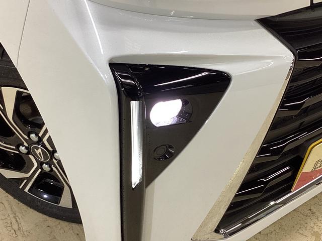 タント カスタムX 届け出済み未使用車 両側電動スライド リアカメラ 届け出済み未使用車 バックカメラ 両側電動スライドドア 前席シートヒーター オートマチックハイビーム 前後コーナーセンサー 14インチ純正アルミホイール オートブレーキホールド USBチャージャー(9枚目)