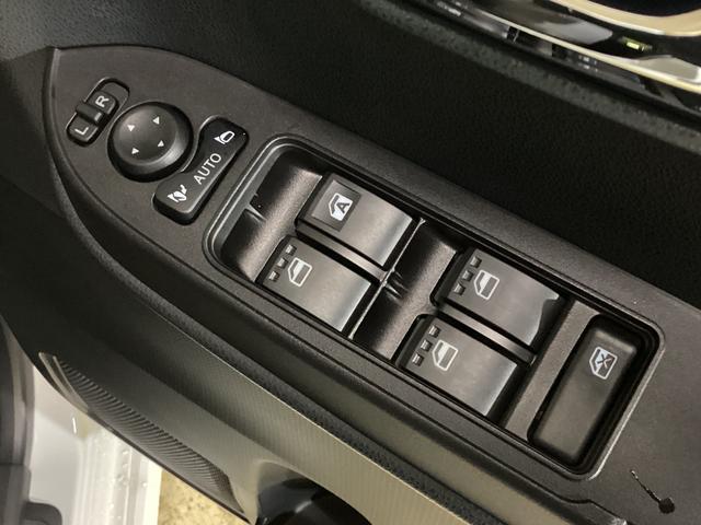 タント カスタムX 届け出済み未使用車 両側電動スライド リアカメラ 届け出済み未使用車 バックカメラ 両側電動スライドドア 前席シートヒーター オートマチックハイビーム 前後コーナーセンサー 14インチ純正アルミホイール オートブレーキホールド USBチャージャー(40枚目)