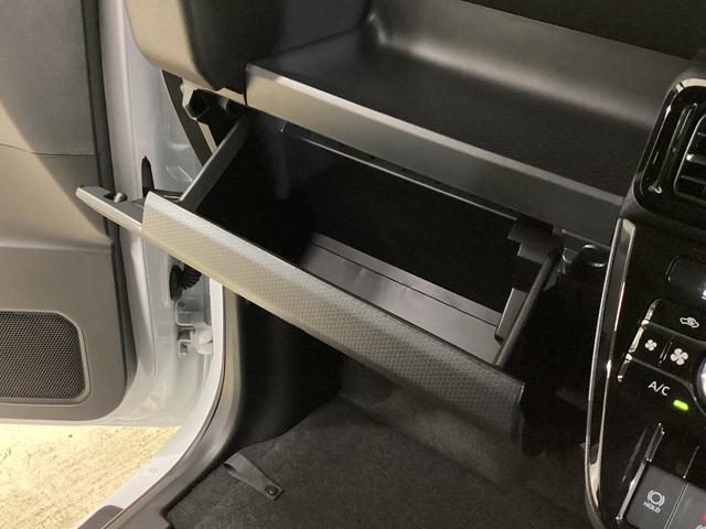 タント カスタムX 届け出済み未使用車 両側電動スライド リアカメラ 届け出済み未使用車 バックカメラ 両側電動スライドドア 前席シートヒーター オートマチックハイビーム 前後コーナーセンサー 14インチ純正アルミホイール オートブレーキホールド USBチャージャー(58枚目)