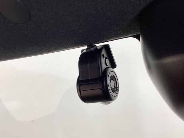 タント カスタムＸ　レンタカーアップ　４ＷＤ　ナビ　パノラマモニター　レンタカーアップ　４ＷＤ　ナビＴＶ　パノラマモニター　ＥＴＣ　ドラレコ　両側電動スライドドア　前席シートヒーター　アダプティブクルーズコントロール　前後コーナーセンサー　Ｂｌｕｅｔｏｏｔｈ　ＤＶＤ（4枚目）