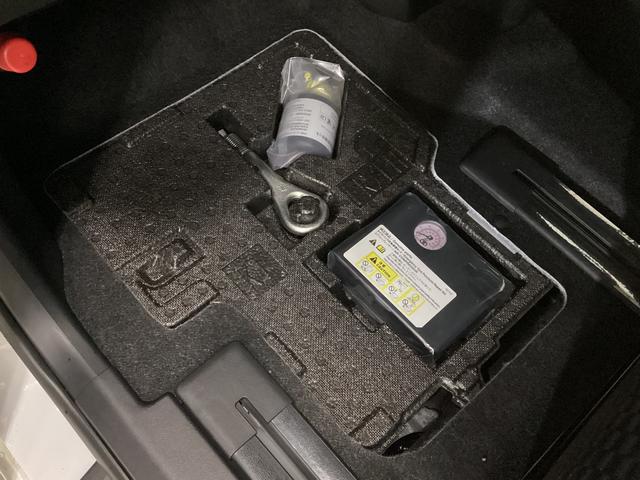 タント カスタムX 届け出済み未使用車 両側電動スライド リアカメラ 届け出済み未使用車 バックカメラ 両側電動スライド 前後コーナーセンサー 前席シートヒーター 14インチ純正アルミホイール オートブレーキホールド USBチャージャー サイド/サイドカーテンエアバッグ(33枚目)