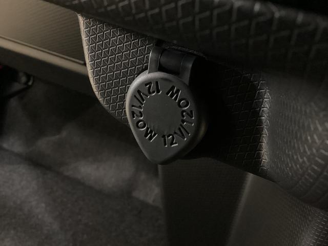 タント カスタムX 届け出済み未使用車 両側電動スライド リアカメラ 届け出済み未使用車 バックカメラ 両側電動スライド 前後コーナーセンサー 前席シートヒーター 14インチ純正アルミホイール オートブレーキホールド USBチャージャー サイド/サイドカーテンエアバッグ(51枚目)