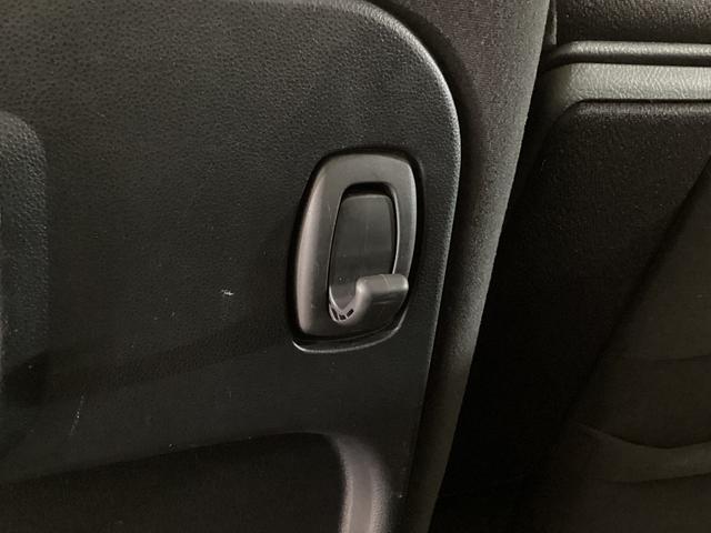 タント カスタムＸ　ＳＡＩＩ　助手席側リヤパワースライドドア　助手席側リヤパワースライドドア　スマートアシストＩＩ　プッシュボタンエンジンスタート　ＵＳＢチューナー　オートエアコン　ＬＥＤヘッドライト　オートライト　アルミホイール　電動格納式ドアミラー　ＡＢＳ（32枚目）