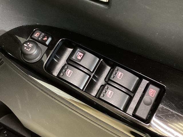 タント カスタムＸ　ＳＡＩＩ　助手席側リヤパワースライドドア　助手席側リヤパワースライドドア　スマートアシストＩＩ　プッシュボタンエンジンスタート　ＵＳＢチューナー　オートエアコン　ＬＥＤヘッドライト　オートライト　アルミホイール　電動格納式ドアミラー　ＡＢＳ（46枚目）