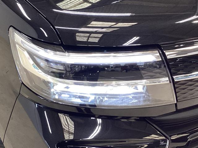 タント カスタムＸ　届出済未使用車　バックカメラ　両側電動スライド　届出済未使用車　バックカメラ　両側電動スライドドア　前後コーナーセンサー　前席シートヒーター　オートマチックハイビーム　電子パーキング　オートブレーキホールド　ＬＥＤヘッドライト　スマートアシスト（8枚目）