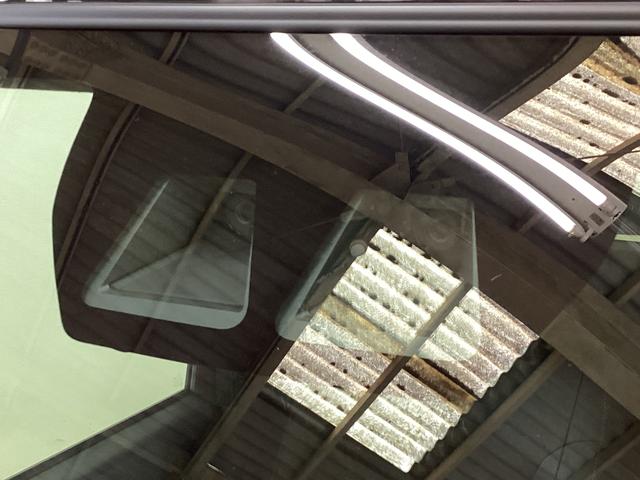 タント カスタムＸ　届出済未使用車　バックカメラ　両側電動スライド　届出済未使用車　バックカメラ　両側電動スライドドア　前後コーナーセンサー　前席シートヒーター　オートマチックハイビーム　電子パーキング　オートブレーキホールド　ＬＥＤヘッドライト　スマートアシスト（11枚目）