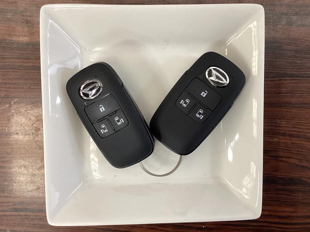 タント カスタムＸ　届出済未使用車　バックカメラ　両側電動スライド　届出済未使用車　バックカメラ　両側電動スライドドア　前後コーナーセンサー　前席シートヒーター　オートマチックハイビーム　電子パーキング　オートブレーキホールド　ＬＥＤヘッドライト　スマートアシスト（18枚目）