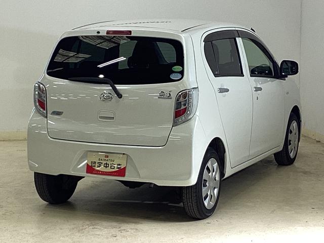 ミライース Ｘｆ　スマートセレクションＳＡ　４ＷＤ　ＣＤオーディオ　４ＷＤ　ＣＤオーディオ　ドアバイザー　横滑り防止装置　盗難防止装置　アイドリングストップ　　キーレスエントリー　ヘッドライトレべライザー　マニュアルエアコン　電動格納ミラー　アクセサリーソケット（11枚目）