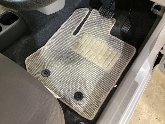 ミライース Ｘｆ　スマートセレクションＳＡ　４ＷＤ　ＣＤオーディオ　４ＷＤ　ＣＤオーディオ　ドアバイザー　横滑り防止装置　盗難防止装置　アイドリングストップ　　キーレスエントリー　ヘッドライトレべライザー　マニュアルエアコン　電動格納ミラー　アクセサリーソケット（18枚目）