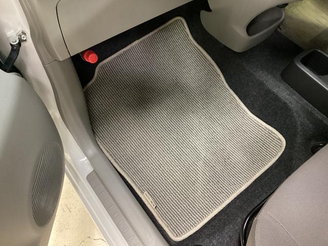 ミライース Ｘｆ　スマートセレクションＳＡ　４ＷＤ　ＣＤオーディオ　４ＷＤ　ＣＤオーディオ　ドアバイザー　横滑り防止装置　盗難防止装置　アイドリングストップ　　キーレスエントリー　ヘッドライトレべライザー　マニュアルエアコン　電動格納ミラー　アクセサリーソケット（20枚目）