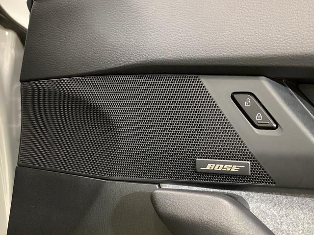 MX-30 100周年特別記念車 純正ナビ 全周囲カメラ ETC 純正ナビ 全周囲カメラ ETC プッシュボタンエンジンスタート アルミホイール フルセグチューナー コーナーセンサー シートヒーター クルーズコントロール カーペットマット アイドリングストップ(12枚目)